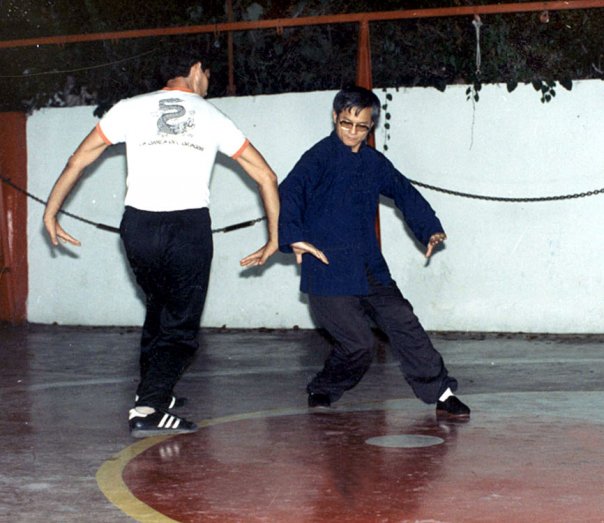 Yuri Jimenez and GM Dai She Zhe performancing Bagua in the 80's in Caracas, Venezuela 4