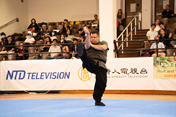 Traditional Forms (Taolu) — Shifu Luis Mendez performing